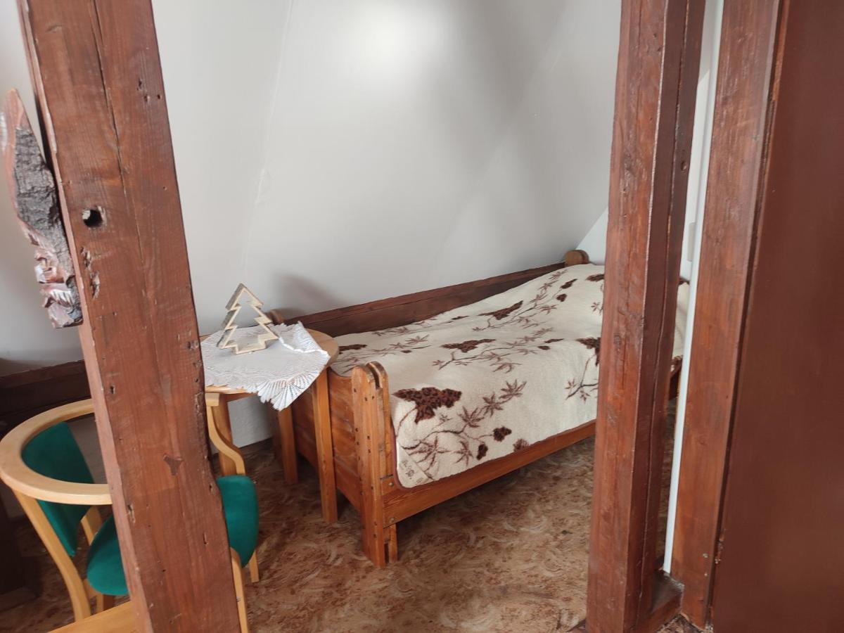 Pokój Czteroosobowy z łazienką