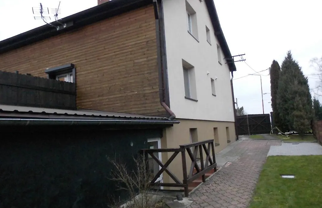 Gościniec Nad Jarem-1