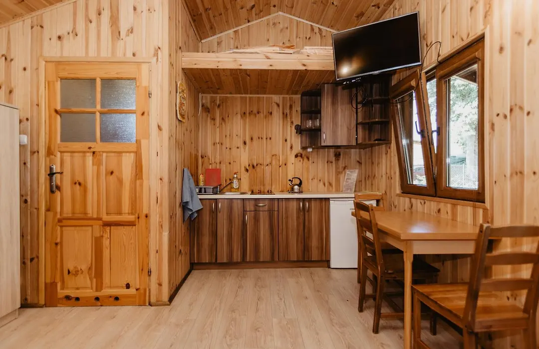 Gospodarstwo Agroturystyczne z BASENEM&SPA i Alpakami-1