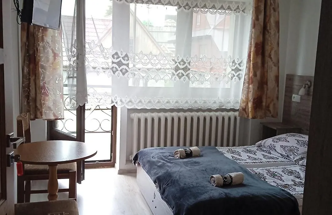 Pokoje Gościnne U Babuni-1