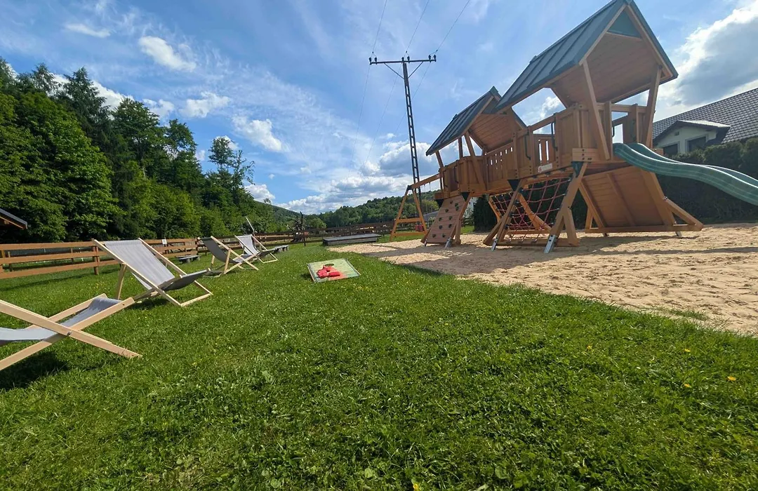 Agroturystyka Folwarczek Pokoje i Apartamenty-1