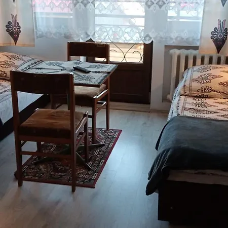 Pokoje Gościnne U Babuni-3