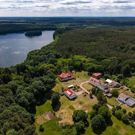 Gospodarstwo nad jeziorem-3