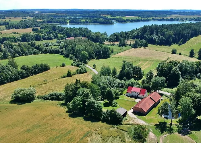 AgroturystykaFolwark Mazurskie Legendy - Azyl Dla Dorosłych