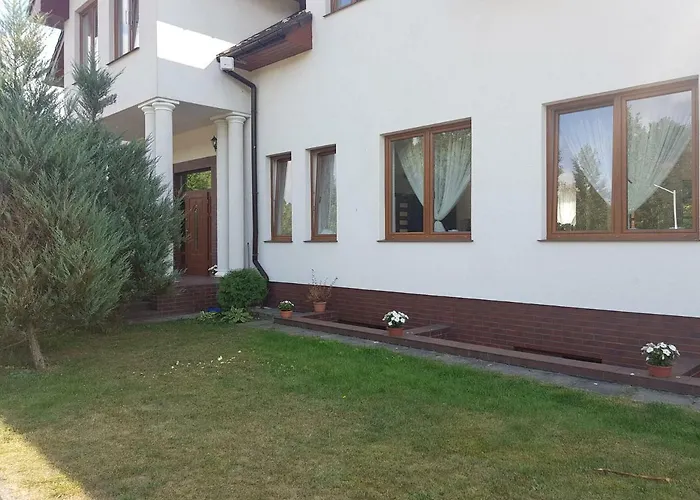 Willa Białe Wzgórze Okonek